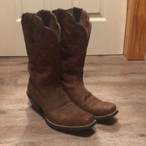Ariat Round Up Boots